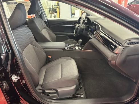 Used 2025 Toyota Camry LE w/ Convenience Package AWD/4WD image 16