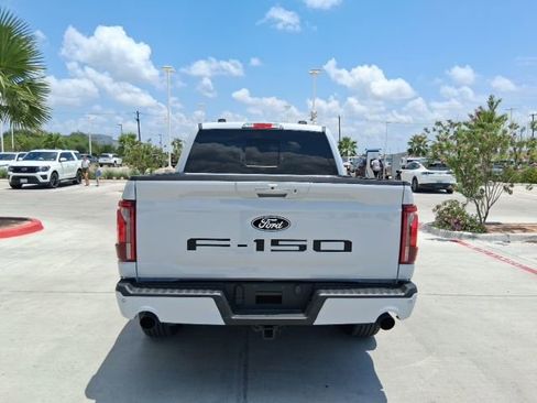 Used 2025 Ford F150 Lariat w/ Equipment Group 501A Mid AWD/4WD image 5