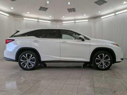 Used 2018 Lexus RX 350L Premium w/ Premium Package image 11