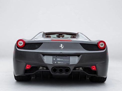 Used 2013 Ferrari 458 Spider RWD image 22