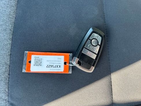 Used 2023 Ford Bronco Big Bend image 28