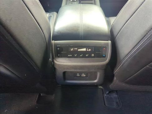 Used 2023 Nissan Pathfinder SV FWD image 20