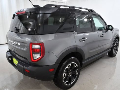 New 2025 Ford Bronco Sport Outer Banks w/ Outer Banks Tech Package+ image 11