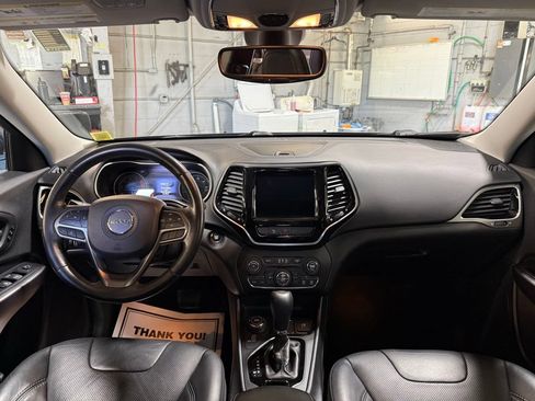 Certified 2020 Jeep Cherokee Limited AWD/4WD image 5