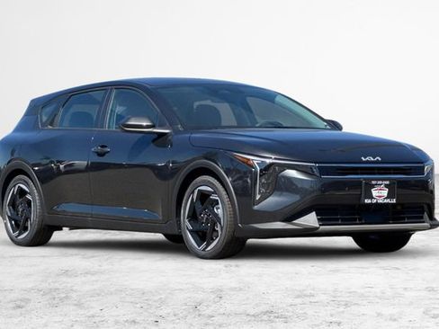 New 2026 Kia K4 EX FWD image 2
