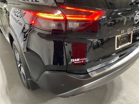 Certified 2023 Nissan Rogue SL w/ SL Premium Package AWD/4WD image 25