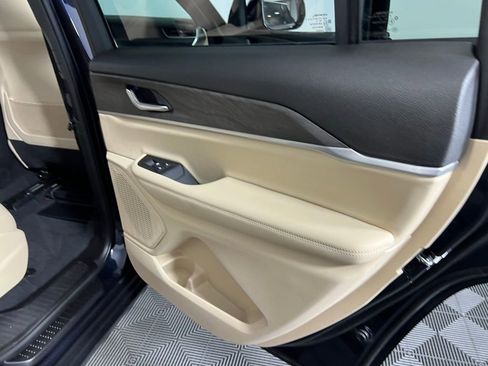 Used 2023 Jeep Grand Cherokee L Limited image 33