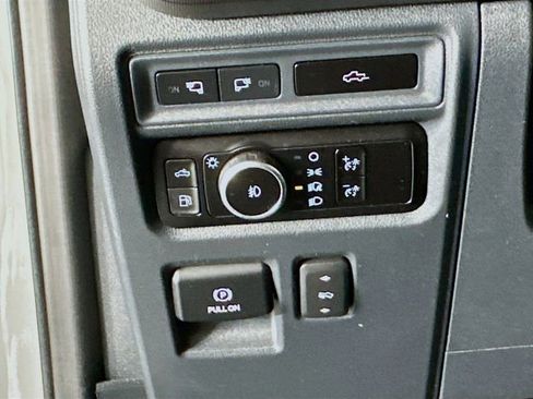 Used 2023 Ford F150 Platinum w/ Equipment Group 701A High image 12