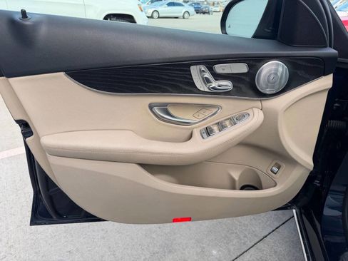 Used 2016 Mercedes-Benz C 300 4MATIC Sedan w/ Premium 2 Package image 20