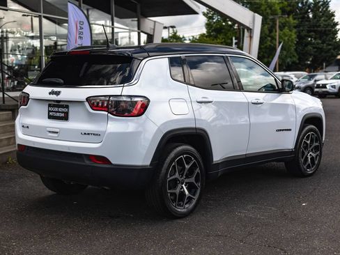 Used 2025 Jeep Compass Limited AWD/4WD image 7