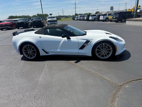 Used 2019 Chevrolet Corvette Grand Sport RWD image 6