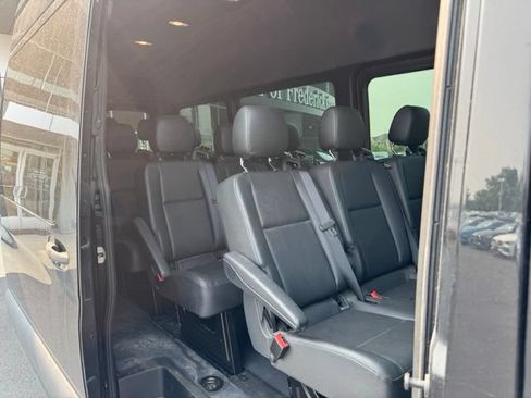 Used 2023 Mercedes-Benz Sprinter 2500 image 18