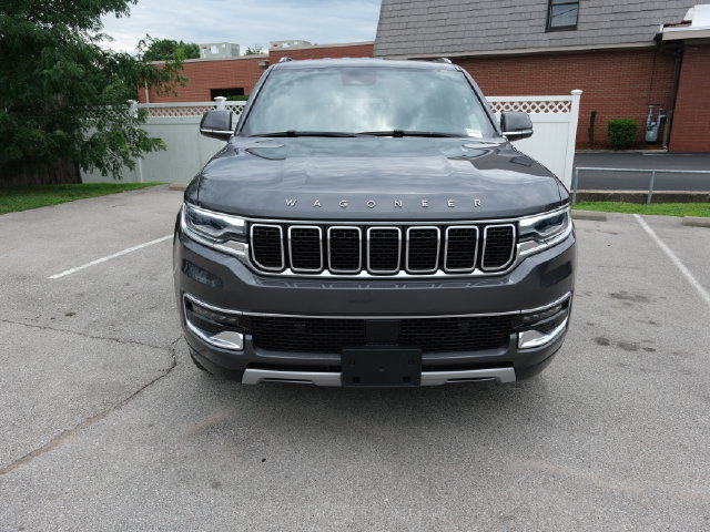 Used 2022 Jeep Wagoneer Series II AWD/4WD image 12
