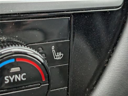 Used 2022 Nissan Pathfinder SL w/ SL Premium Package image 29