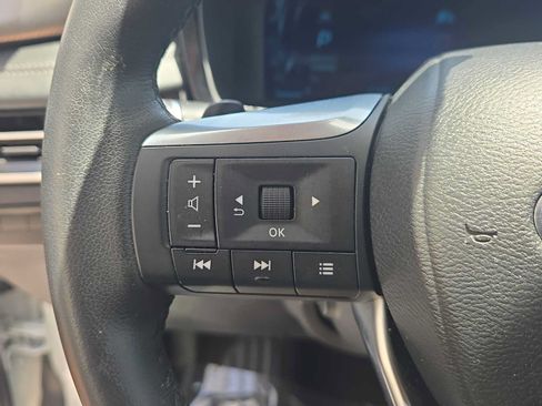 Used 2023 INFINITI QX60 Luxe w/ Performance Audio Package FWD image 25