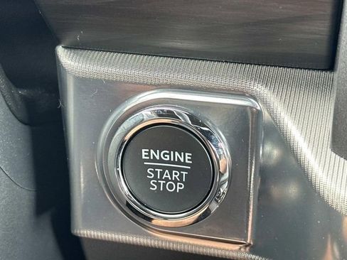 New 2025 Ford F150 Lariat w/ Equipment Group 501A Mid image 29