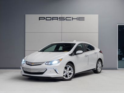 Used 2017 Chevrolet Volt Premier w/ Driver Confidence II Package