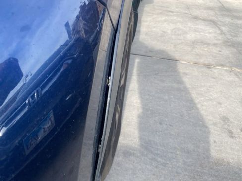 Used 2018 Honda CR-V LX image 29