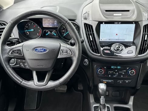 Certified 2017 Ford Escape Titanium AWD/4WD image 14