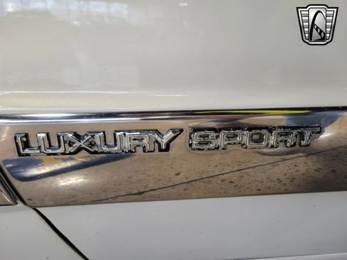 Used 1987 Chevrolet Monte Carlo LS image 9