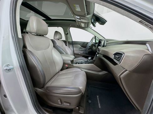 Used 2019 Hyundai Santa Fe Limited FWD image 29