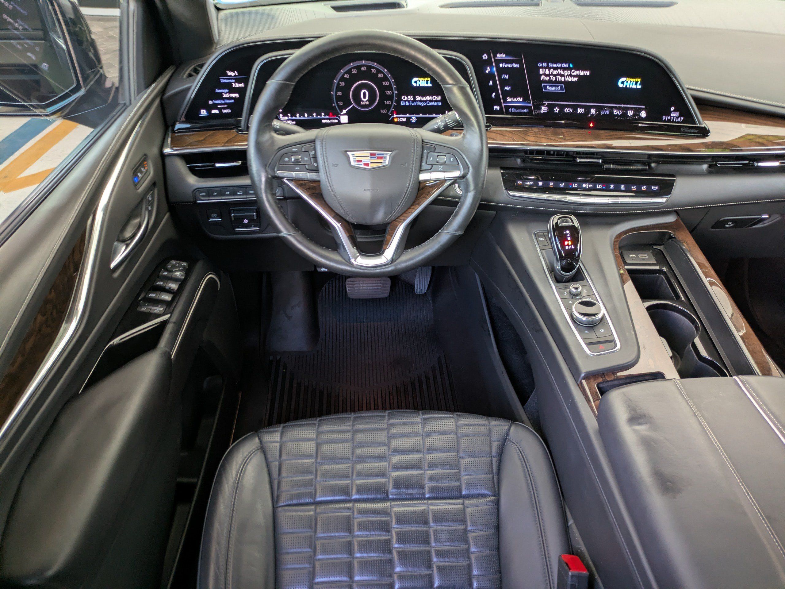 Used 2021 Cadillac Escalade Sport Platinum AWD/4WD image 18