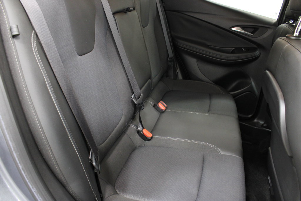 Used 2022 Buick Encore GX Select FWD image 19