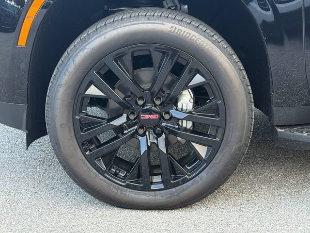 New 2026 GMC Yukon Denali w/ Advanced Technology Package AWD/4WD image 11