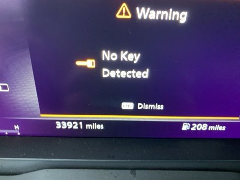 Used 2023 Nissan Rogue Platinum w/ Platinum Premium Package image 24