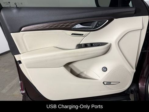 Used 2023 Buick Envision Avenir FWD image 17