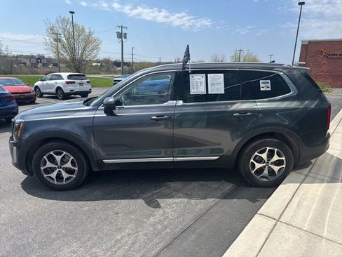 Certified 2020 Kia Telluride EX image 3