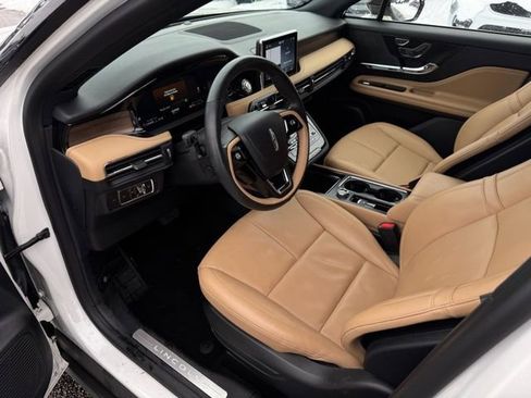 Certified 2022 Lincoln Corsair Reserve w/ Equipment Group 201A image 20