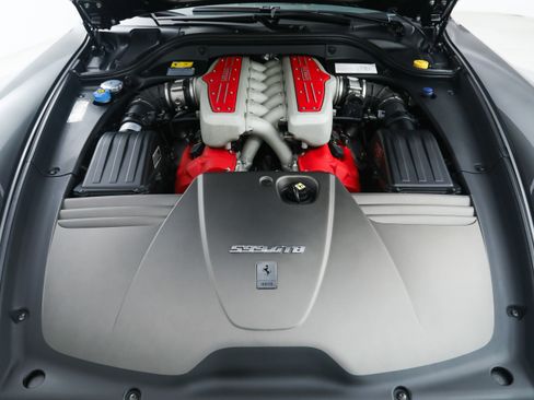 Used 2009 Ferrari 599 GTB Fiorano RWD image 36