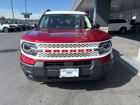 New 2025 Ford Bronco Sport Heritage w/ Convenience Package image 2