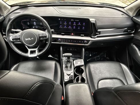 Used 2023 Kia Sportage EX FWD image 31