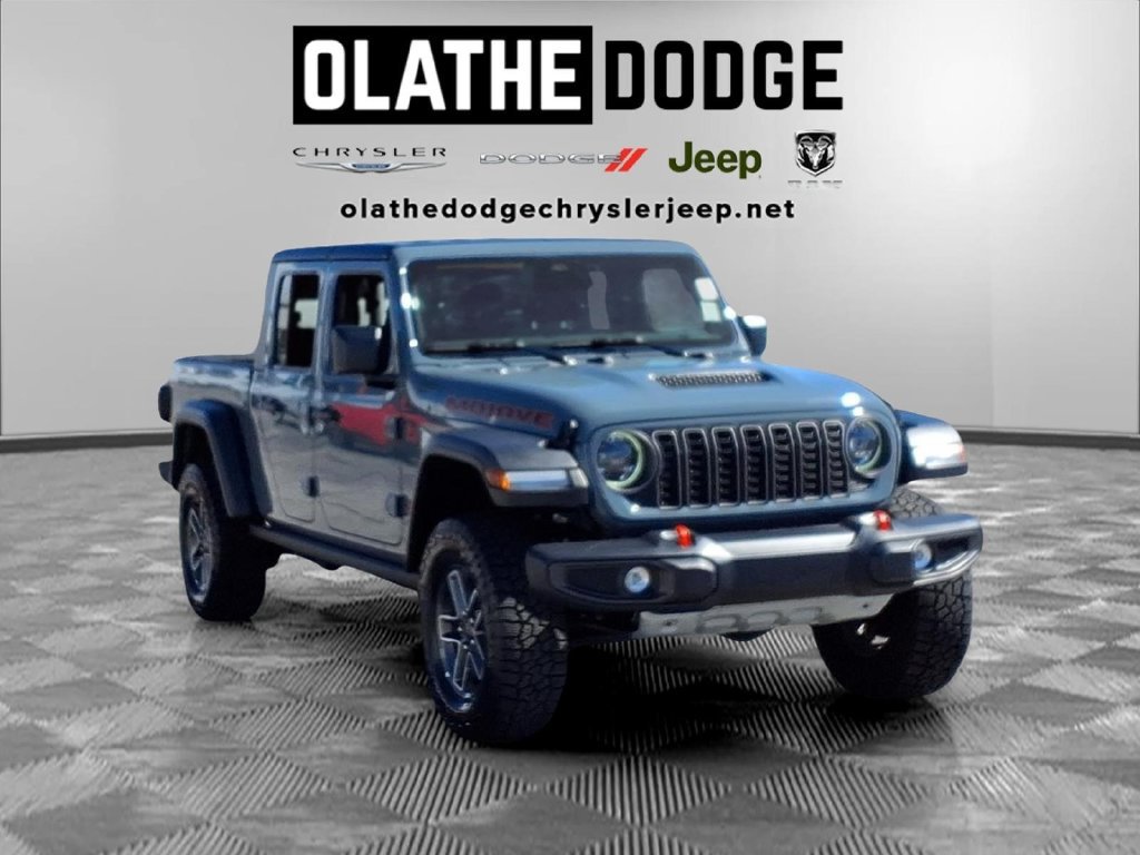 Used 2026 Jeep Gladiator Mojave AWD/4WD image 31