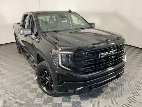 Used 2024 GMC Sierra 1500 Elevation w/ Preferred Package AWD/4WD image 50