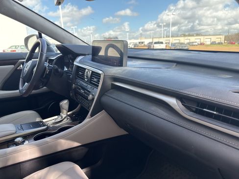 Certified 2022 Lexus RX 350 AWD w/ Premium Package image 24