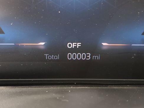 Used 2026 BMW X5 sDrive40i image 19