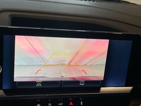 Used 2022 Chevrolet Silverado 1500 LT image 17