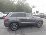 Used 2018 Jeep Grand Cherokee Limited image 2