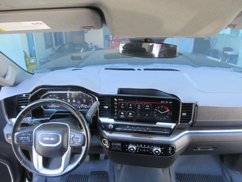 Used 2024 GMC Sierra 2500 SLE w/ SLE Convenience Package AWD/4WD image 35