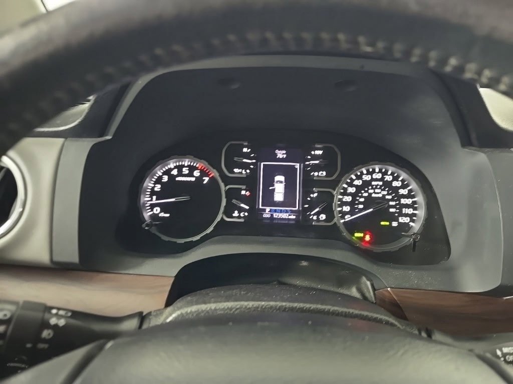 Used 2020 Toyota Tundra Limited w/ Limited Premium Package RWD image 12