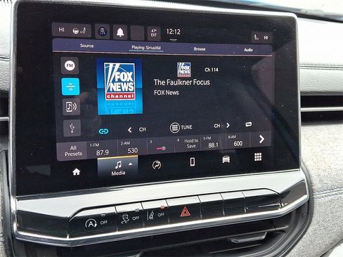 Used 2022 Jeep Compass Latitude w/ Convenience Group image 3