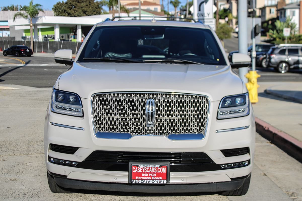 Used 2020 Lincoln Navigator L Reserve w/ Equipment Group 208A Reserve AWD/4WD image 10