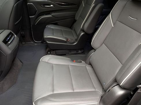 Used 2024 Cadillac Escalade Sport w/ Touring Package AWD/4WD image 22