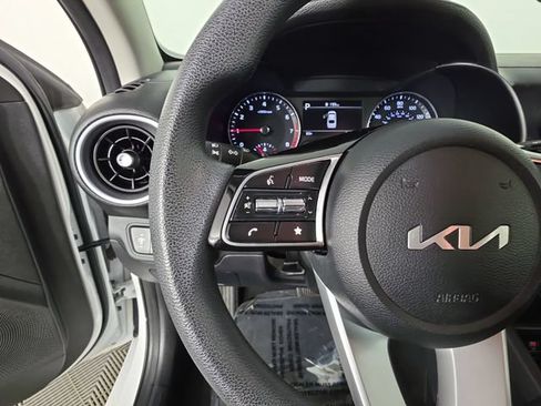 Used 2024 Kia Forte LXS w/ LXS Technology Package FWD image 28