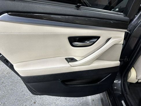 Used 2011 BMW 535i Sedan RWD image 26