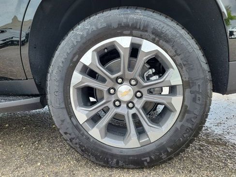 New 2026 Chevrolet Tahoe LS w/ LPO, Dark Essentials Package image 7