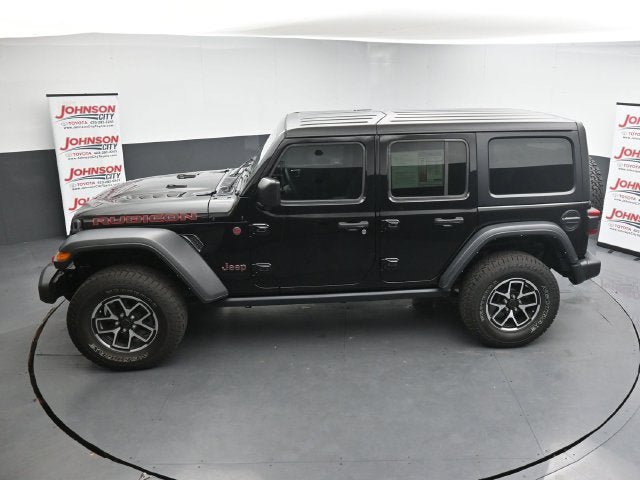 Used 2024 Jeep Wrangler Unlimited Rubicon AWD/4WD image 30